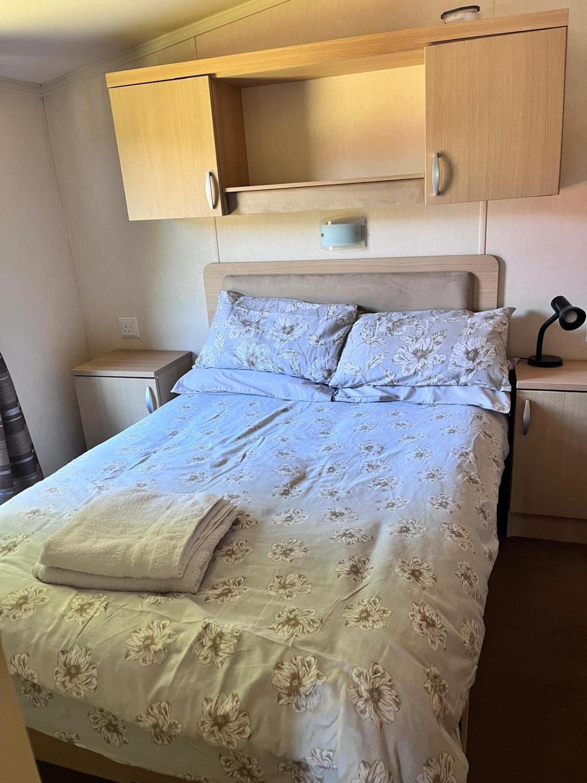 Van Number 123 Beautiful Caravan Sleeps 4 Aberystwyth Luaran gambar